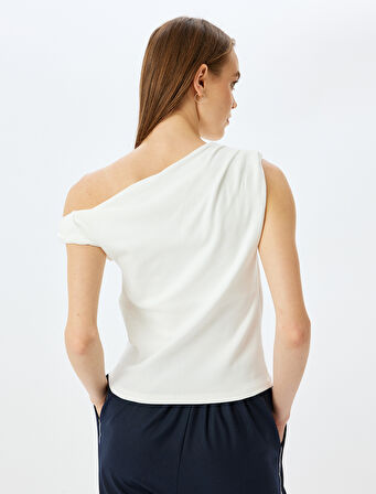 Kayık Yaka Drapeli Kolsuz Slim Fit Bluz
