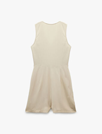 V Yaka Kolsuz Düğmeli Keten Karışımlı Mini Tulum