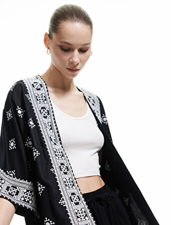 Viskon Yarım Kollu Etnik Kimono