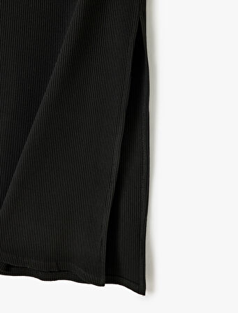 Yırtmaç Detaylı Beli Lastikli Slim Fit Uzun Kalem Etek