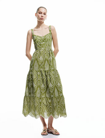 Kolsuz Pamuklu Volanlı Kalp Yaka Gipeli Etnik Uzun Elbise