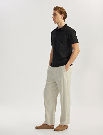Kısa Kollu Dokulu Regular Fit Polo Yaka Tişört