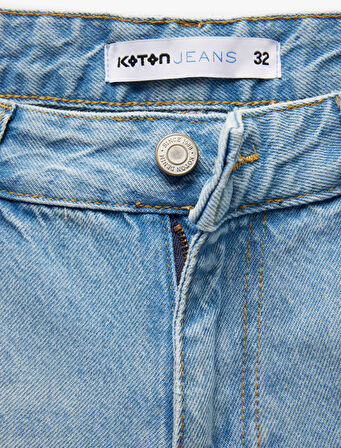 Pamuklu Yırtık Detaylı Bermuda Slim Fit Jean Şort