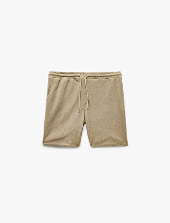 Cep Detaylı Jakarlı Bermuda Beli Bağcıklı Şort