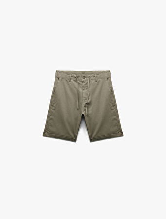 Keten Pamuk Karışımlı Katlamalı Paça Cep Detaylı Beli Bağcıklı Düğmeli Şort