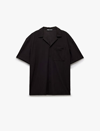 Düğmeli Devrik Yaka Klasik Kısa Kollu Gömlek