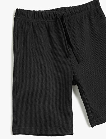 Beli Bağlamalı Cep Detaylı Basic Şort