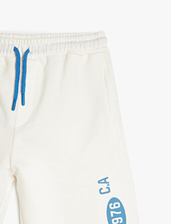 Baskı Detaylı Beli Bağcıklı Cepli Şort