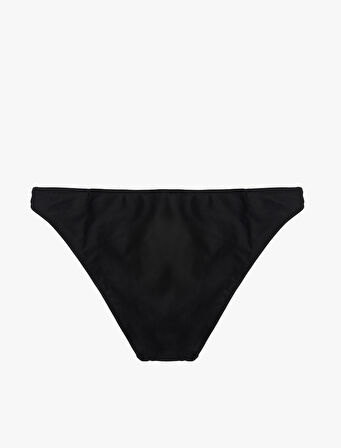 Astarlı Mat Bikini Altı