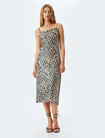 Degaje Yaka Saten Leopar İp Askılı Midi Slip Elbise