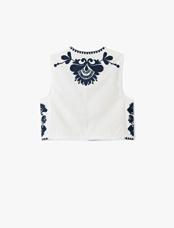 Aplike Nakışlı Bisiklet Yaka Kolsuz Crop Yelek