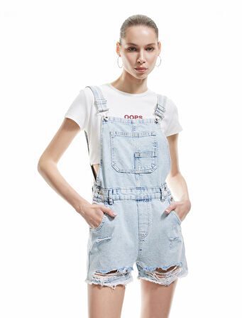 Yıpratma Detaylı Cepli Rahat Kesim Mini Askılı Denim Şort Salopet