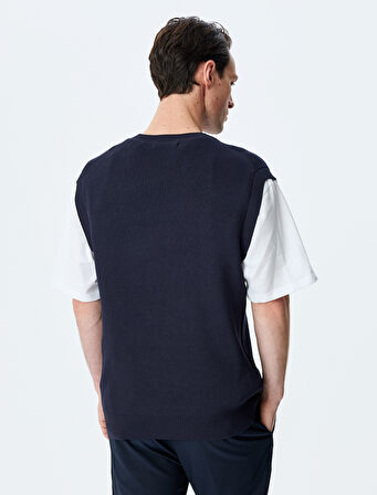 V Yaka Regular Fit Viskon Karışımlı Triko Süveter