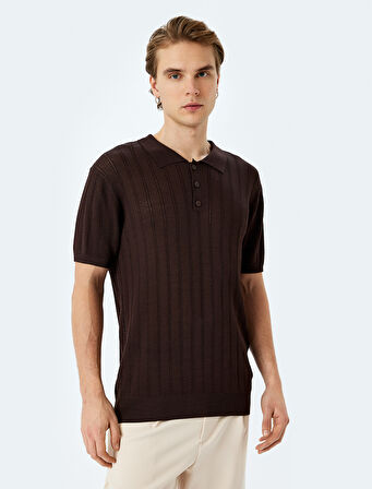 Polo Yaka Düğme Detaylı Viskon Karışımlı Dokulu Kısa Kollu Triko Tişört