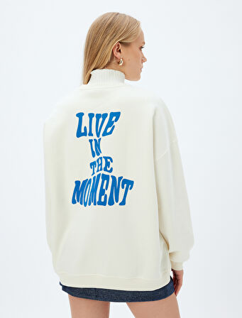 Arkası Baskılı Üç İplik Şardonlu Bisiklet Yaka Uzun Kollu Oversize Sweatshirt 