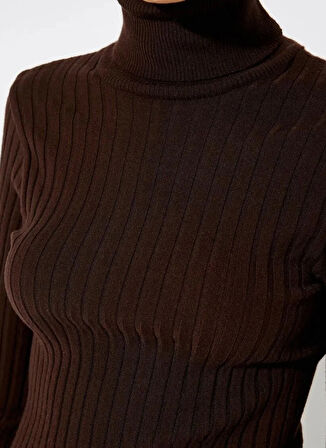 Koton Balıkçı Yaka Slim Fit Kahve Kazak Kadın 5WAK90512HT