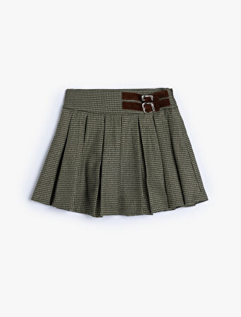 Pileli Etek Toka Detaylı