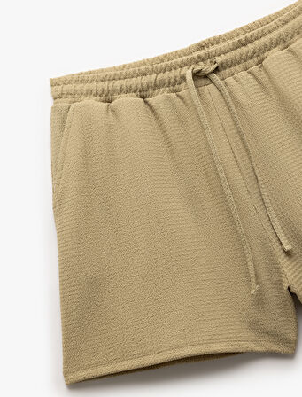 Beli Bağlamalı Bürümcük Kumaş Dokulu Cepli Mini Şort