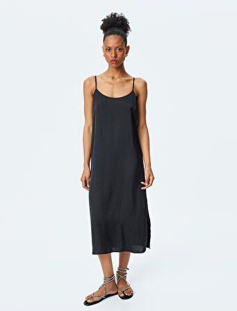 Düz Kesim İnce Askılı Uzun Elbise