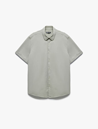 Klasik Yaka Pamuklu Düğmeli Kıvırmalı Kısa Kollu Gömlek