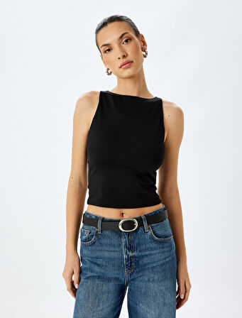 Slim Fit Kayık Yaka Kolsuz Tişört