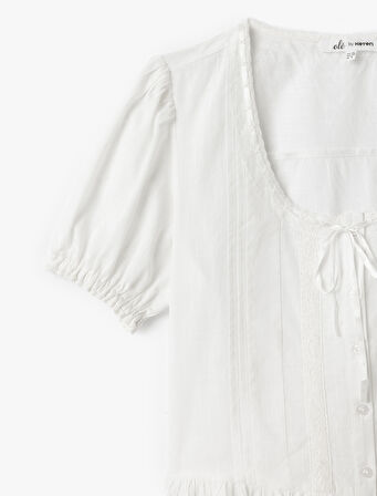 Balon Kol U Yaka Fiyonk Detaylı Fırfırlı Bluz