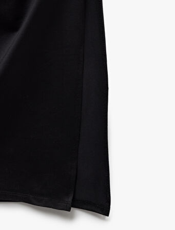 İnce Askılı Yan Pencere Detaylı Midi Bodycon Elbise