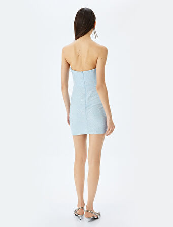 Straplez Yaka Dikiş Detaylı Mini Bodycon Pullu Elbise