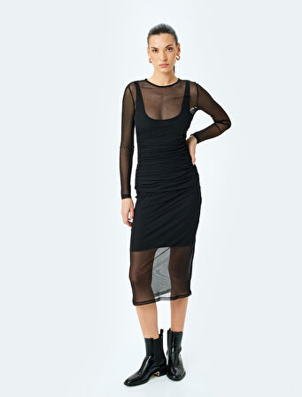 Astarlı Uzun Kollu Yuvarlak Yaka Midi Boy Transparan Tül Kalem Elbise