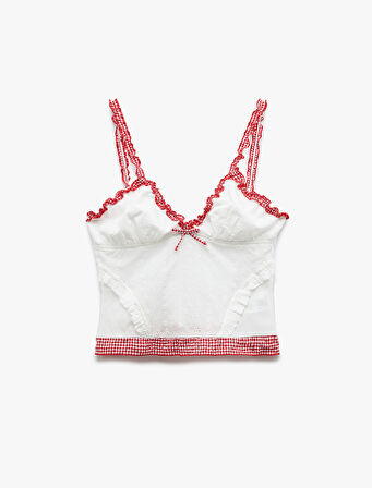 V Yaka Dantel Detaylı Dar Kesim Askılı Bluz