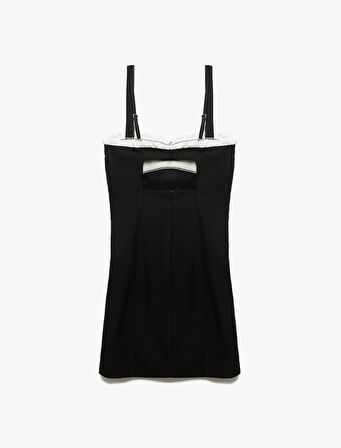 Kontrast Bağcıklı Kalp Yaka Sırt Detaylı Dar Kalıp Bodycon Askılı Mini Elbise