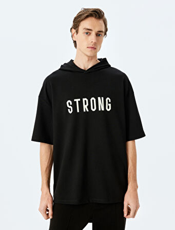 Kapşonlu İşlemeli Şardonlu Kısa Kollu Oversize Spor Sweatshirt