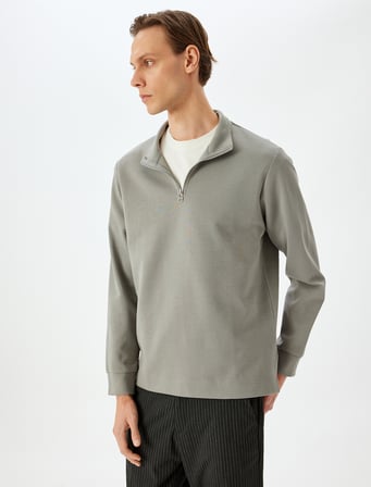 Uzun Kollu Pamuklu İnterlok Kumaş Basic Yarım Fermuarlı Sweatshirt
