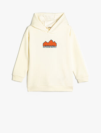 Uzun Kollu Kapşonlu Sweatshirt Baskı Detaylı