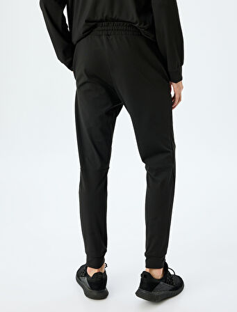 Beli Bağcıklı Slogan Baskılı Cepli Jogger Spor Eşofman Altı