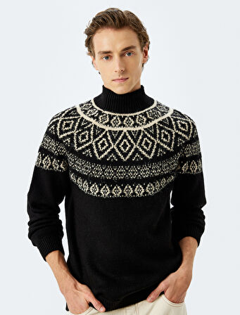 Dik Yaka Desenli Kışlık Triko Kazak