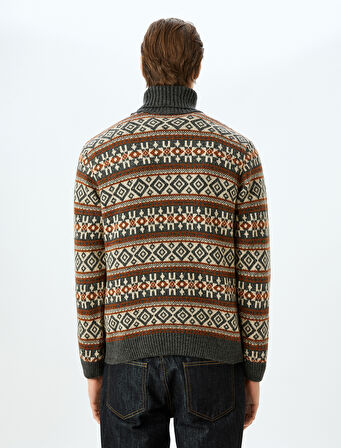 Balıkçı Yaka Desenli Triko Kazak