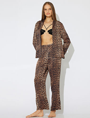 Koton X Zeynep Bastık - Leopar Desenli Pijama Üstü Gömlek Yaka Uzun Kollu Viskon