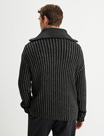 Triko Kazak Yarım Fermuarlı Yaka Çizgili Uzun Kollu