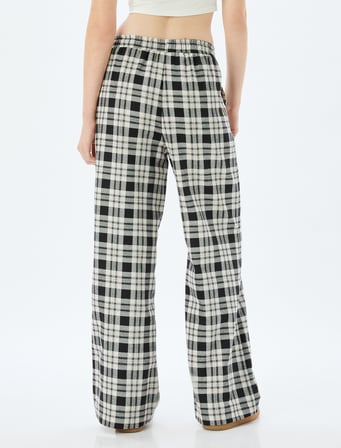 Rahat Kalıp Beli Bağlamalı Cepli Bol Paça Pijama Pantolon