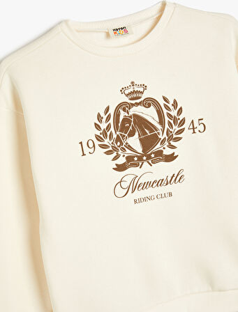 Sweatshirt Baskılı Bisiklet Yaka Gömlek Etek Ucu Detaylı 