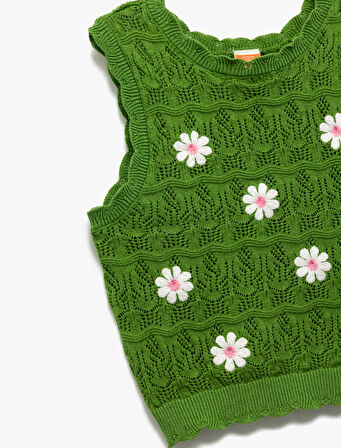 Çiçek Nakış Detaylı Bisiklet Yaka Pamuklu Triko Atlet