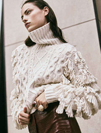 Püsküllü Örgü Kazak Balıkçı Yaka Kalça Boy Uzun Kollu 