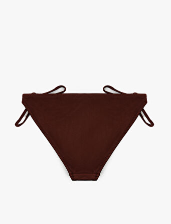 Astarlı Parlak Yanları Bağlamalı İpli Bikini Altı