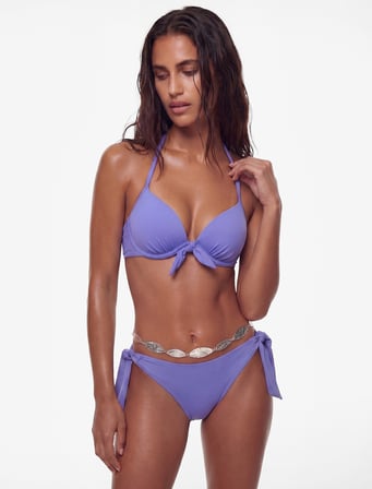 Fiyonklu Yanları Bağlama Detaylı Bikini Altı