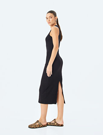 Bisiklet Yaka Kolsuz Slim Fit Midi Kalem Elbise