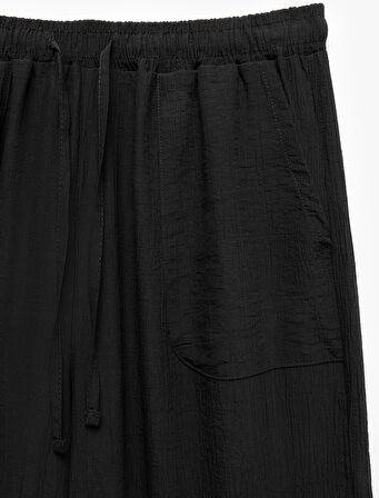 Beli Bağcıklı Geniş Paça Cepli Viskon Karışımlı Pantolon