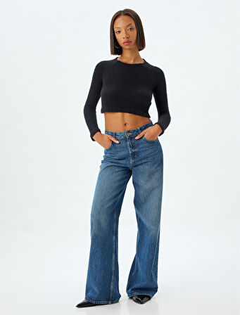 Uzun Kollu Body Crop Kayık Yaka Yumuşak Dokulu Slim Fit