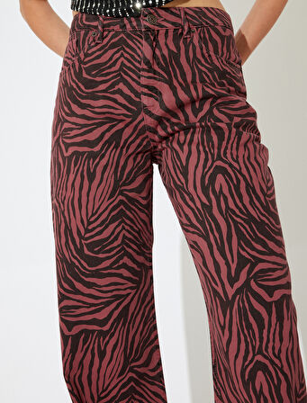 Koton X İnji - Leopar Pantolon Normal Bel Düz Uzun Paça Düğmeli - Longer Straight Fit Jean