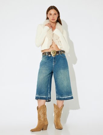 Uzun Bermuda Denim Şort Kesik Paça Düğme Detaylı